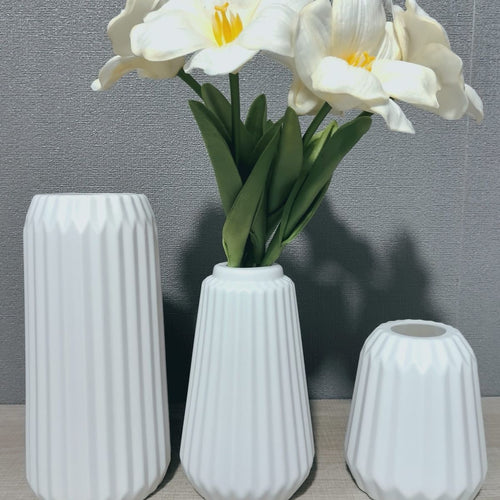 Dekorative Karnz Vase