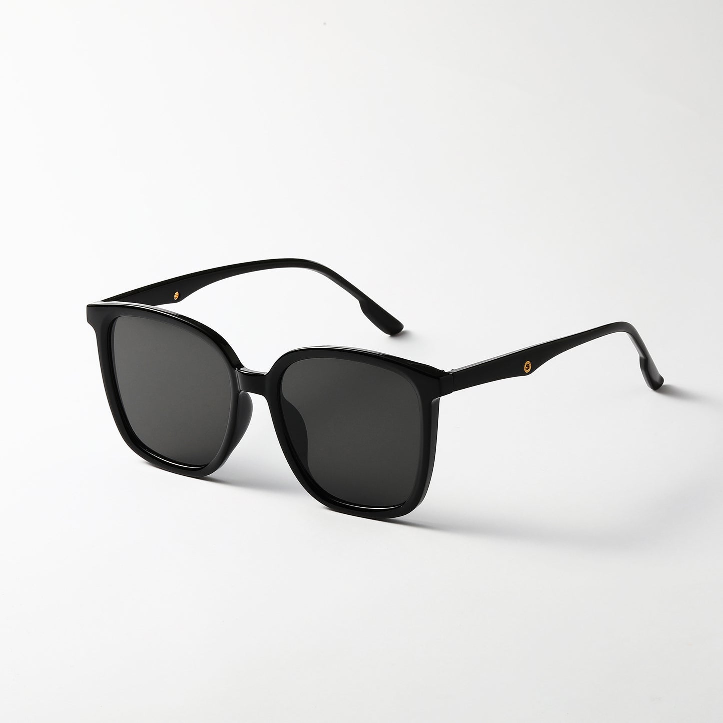Damen stilvolle quadratische Sonnenbrille mit klarem Rahmen und polarisierten Gläsern Karnz