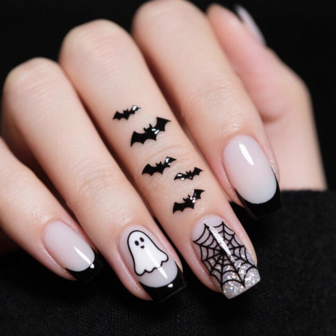 Künstlerische Halloween Themen Nagelkunst Karnz