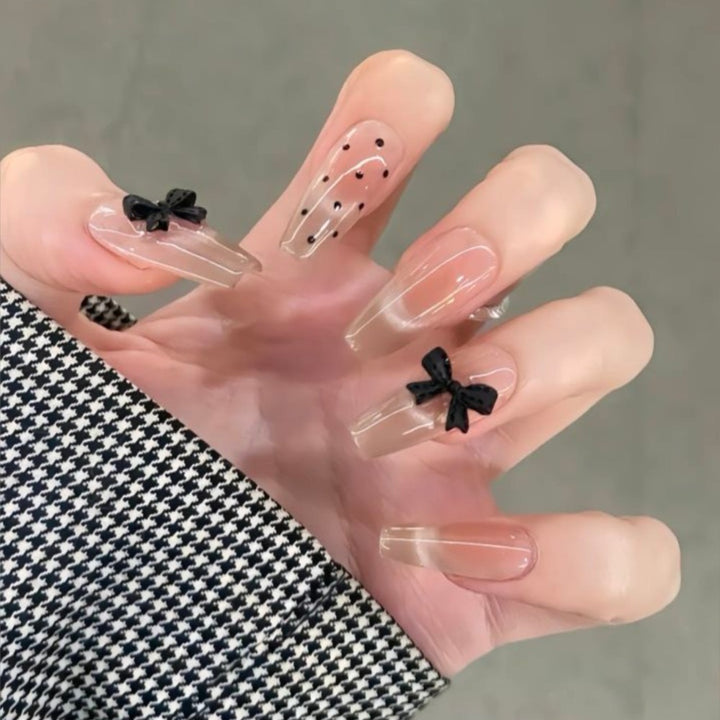 Modische Nagelkunst Karnz