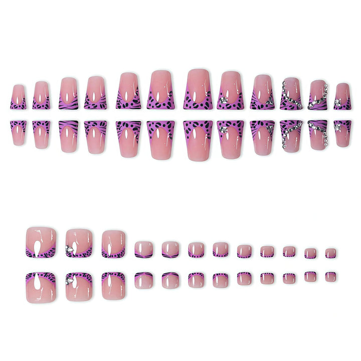 Ausgefallene Designer-Nagelverlängerungen Karnz