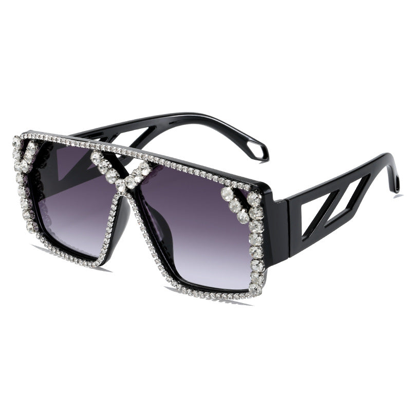 Damen Glamouröse Oversized-Sonnenbrille mit funkelndem Rahmen und UV-Schutz Karnz
