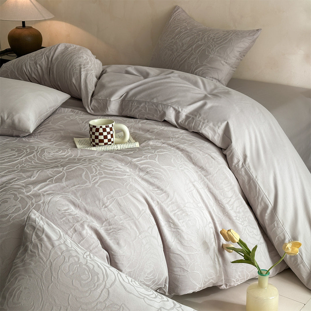 Gepolstertes Schmetterlings-Jacquard-Bettwäsche-Set mit wendbarem Soft-Feel-Futter und Umschlagkissenbezügen