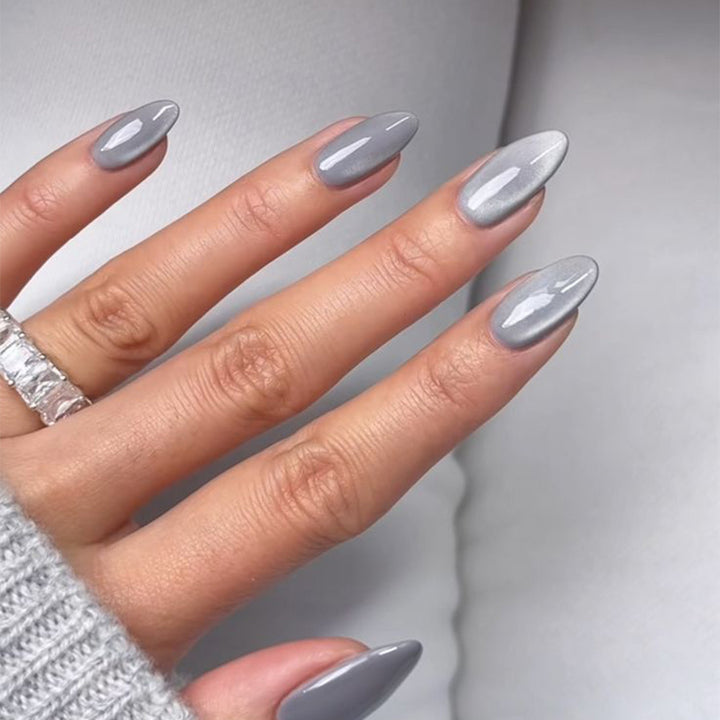 Elegante Stiletto Kunstnägel Karnz