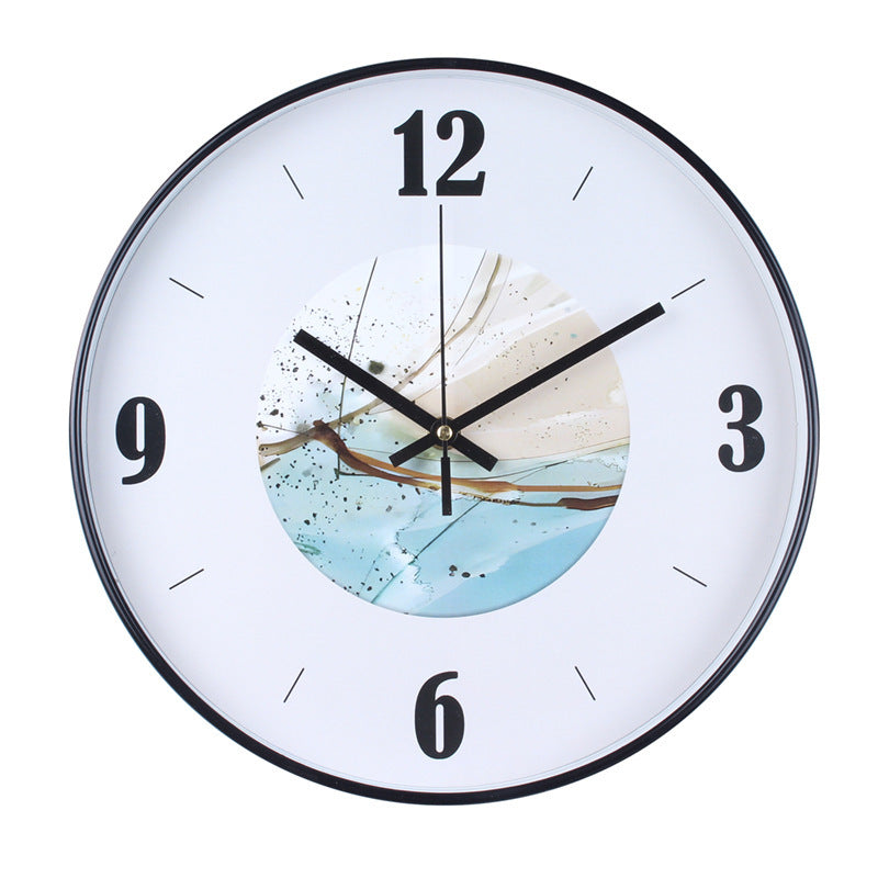 Wanduhr mit Elegantem Blattmuster Karnz