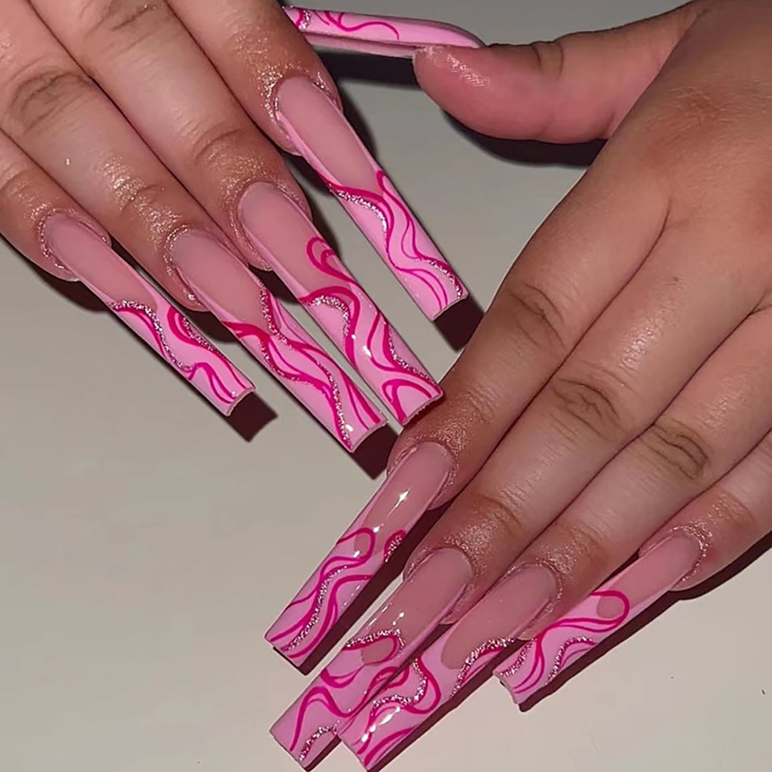 Lange Stiletto Press-On Nagelverlängerungen mit abstraktem Wellenmuster Karnz