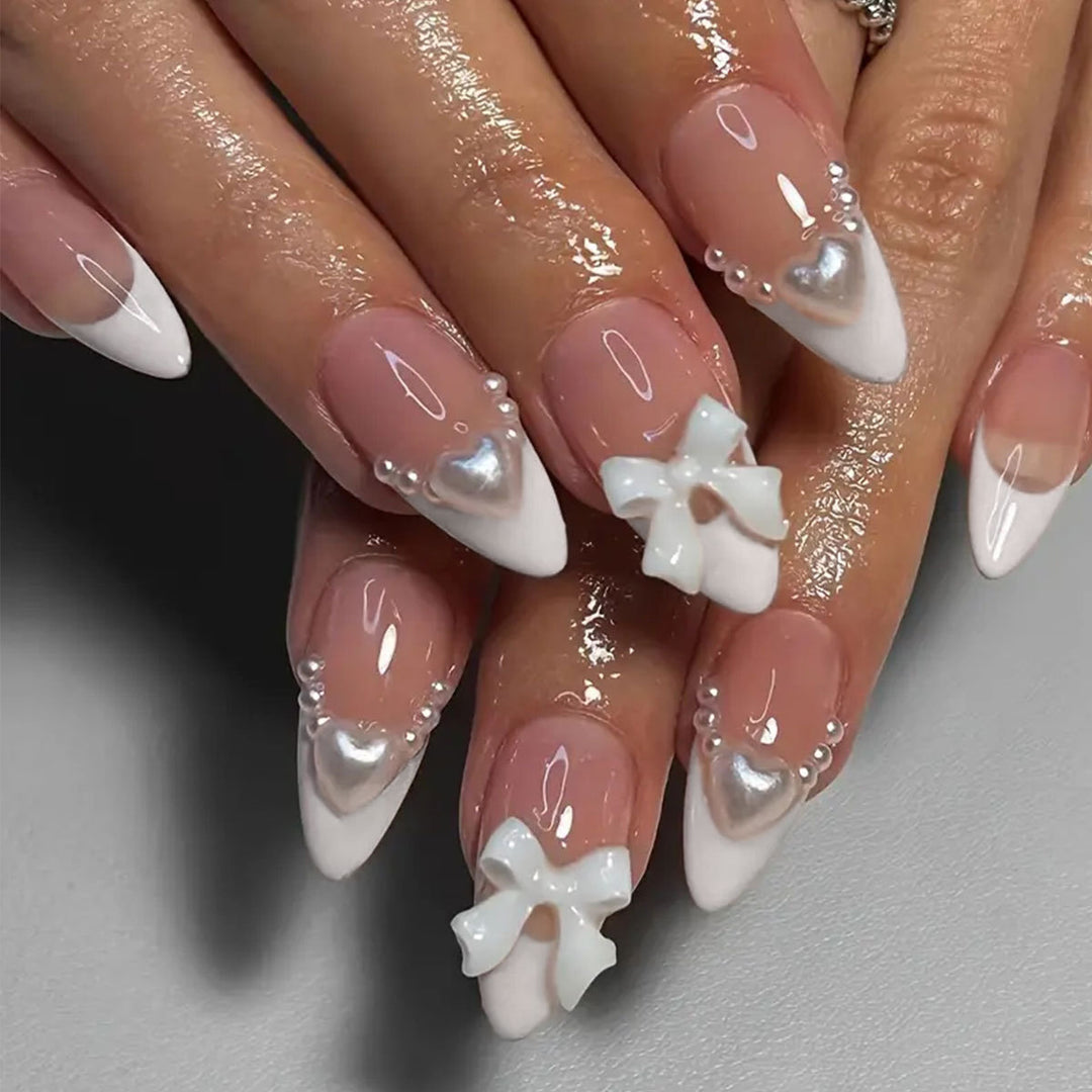 Elegantes 3D-Nagelkunst-Design Karnz