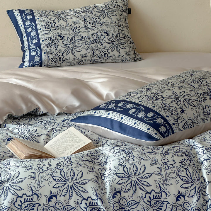 Luxuriöses florales Baumwollsatin Bettbezugset mit Kissenbezügen