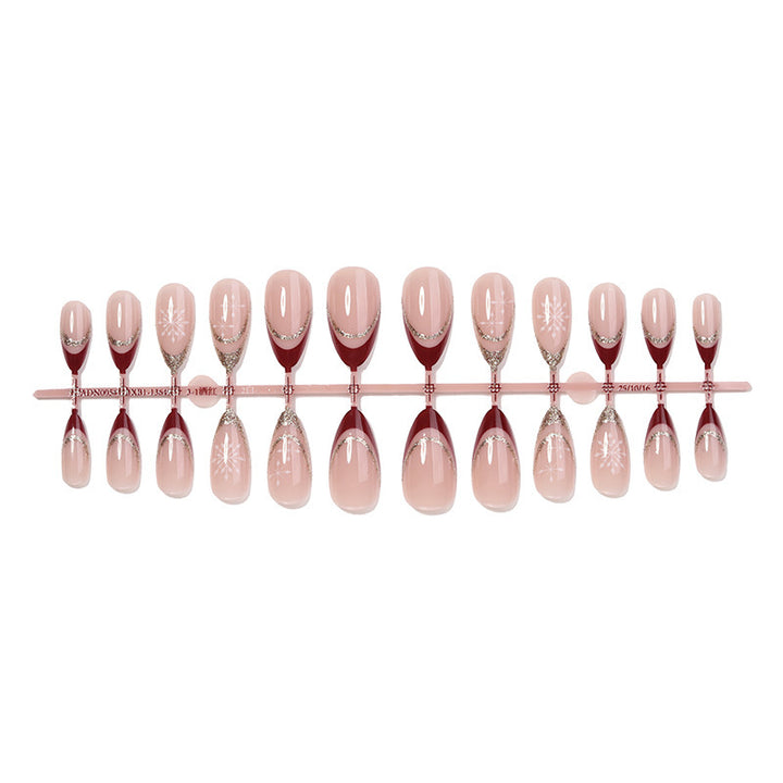Glamouröses Kunstnagelset mit Glitzer und detailliertem Design Karnz
