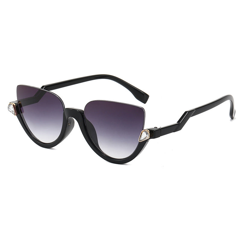 Damen Cat-Eye Sonnenbrille mit glamourösen Steinakzenten Karnz