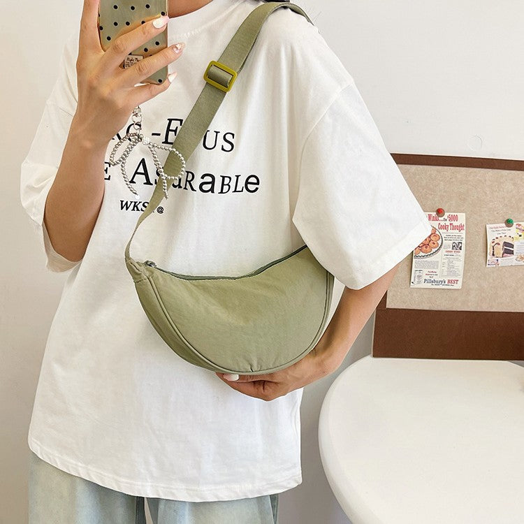 Minimalistische Crossbody Sling Tasche Karnz