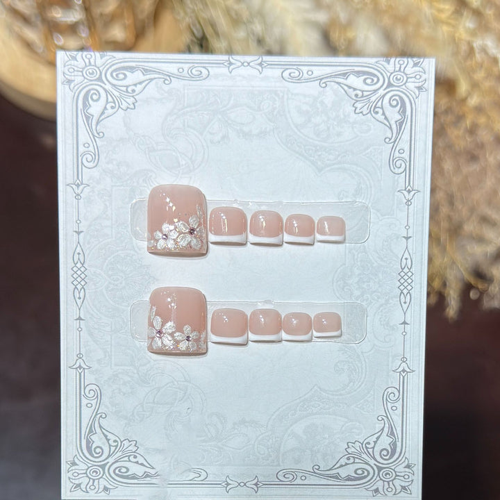 Blumenmuster Dekorative Press-On Nagelset Karnz