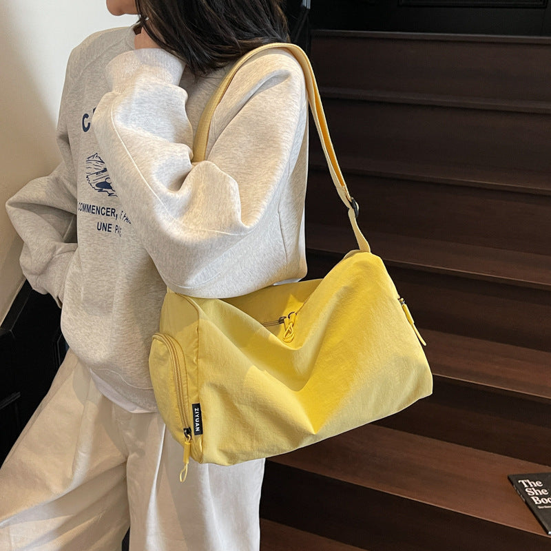 Stylische und funktionale Sport-Duffle-Tasche Karnz