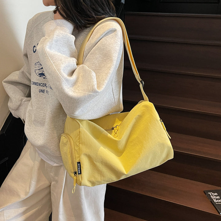 Stylische und funktionale Sport-Duffle-Tasche Karnz