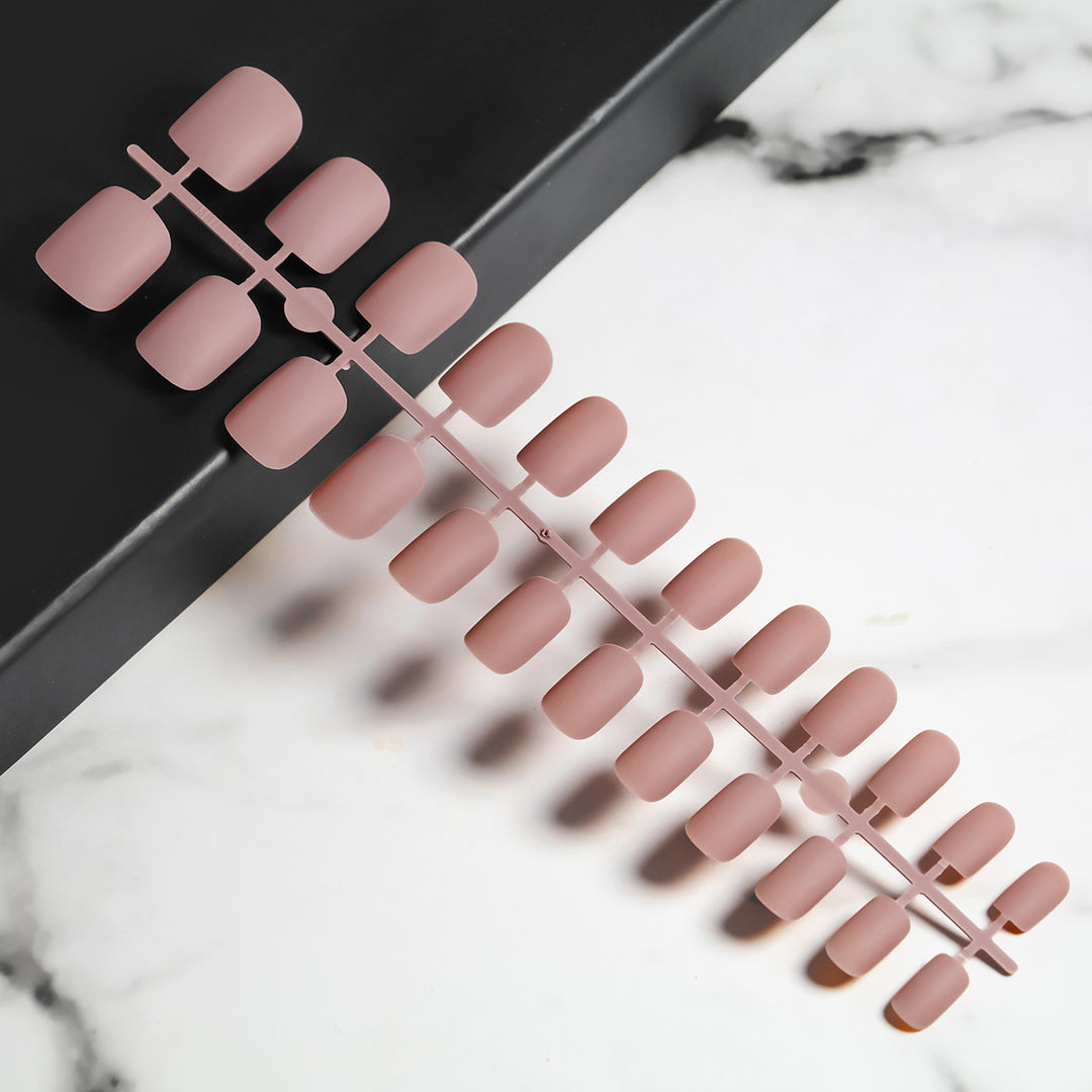 Matte Finish Press-On Nail Tips Karnz