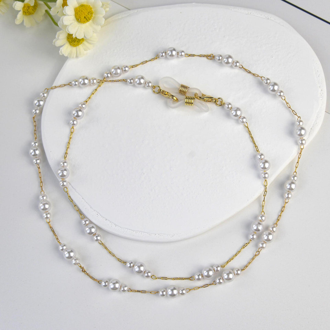Elegante Perlenbesetzte Brillenkette Karnz