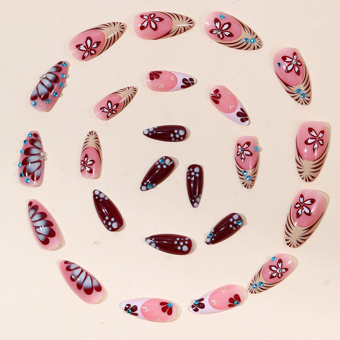 Künstlerische Florale Nagelverlängerungen Karnz