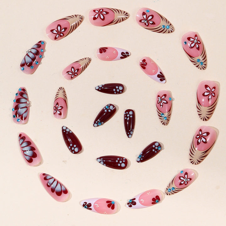 Künstlerische Florale Nagelverlängerungen Karnz