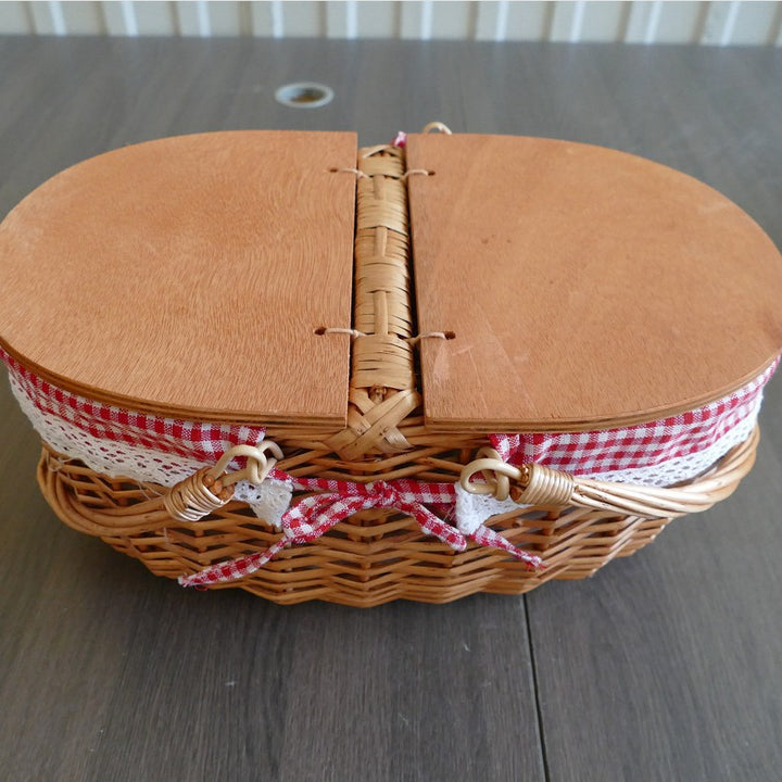 Damen Picknickkorb mit praktischem Holzdeckel und stilvollem Innenfutter Karnz