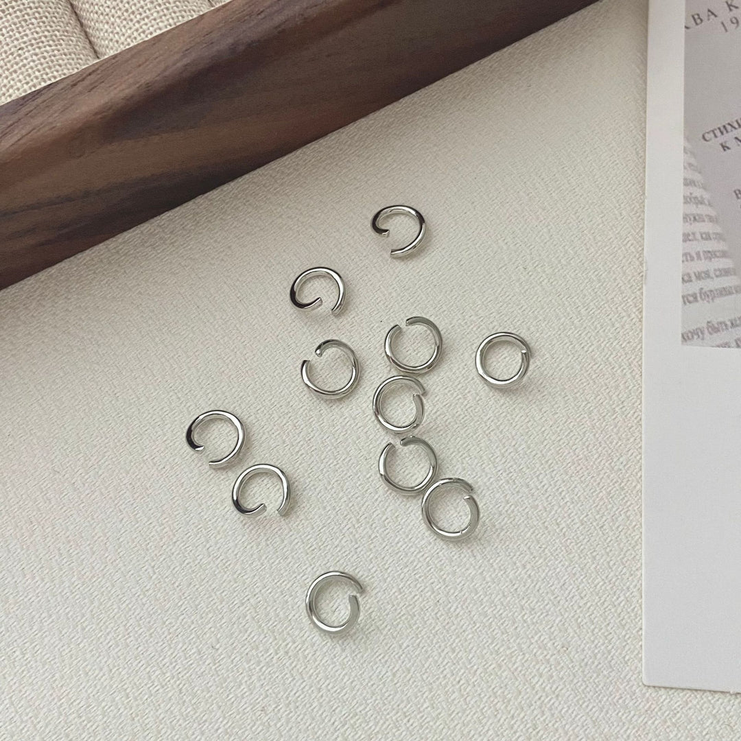 Schlanke minimalistische Metallring-Clips Karnz