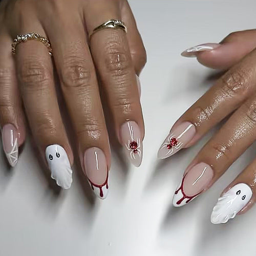 Künstlerisches Press-On Nagelset mit Halloween Inspiration Karnz