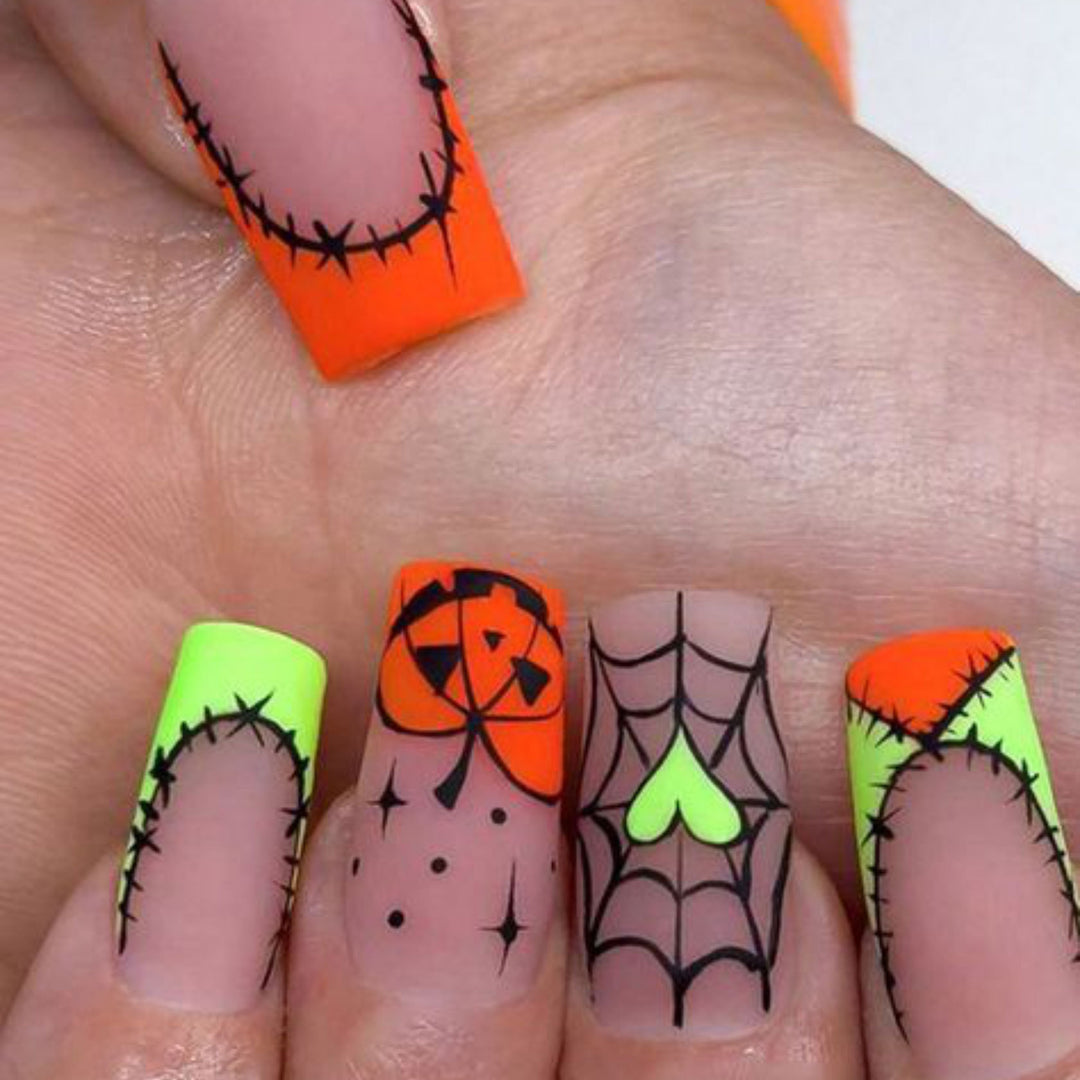 Kreatives Halloween Nagelkunst Design Kit