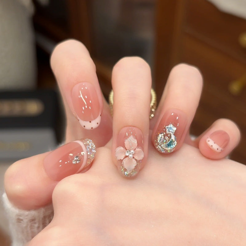 Dekorative Nagelkunst Tipps