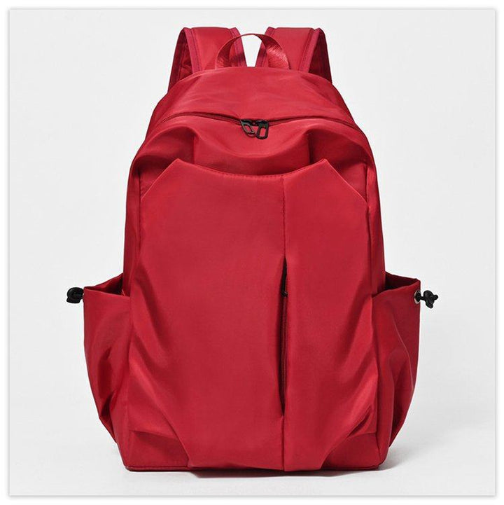Schlanker minimalistischer Rucksack