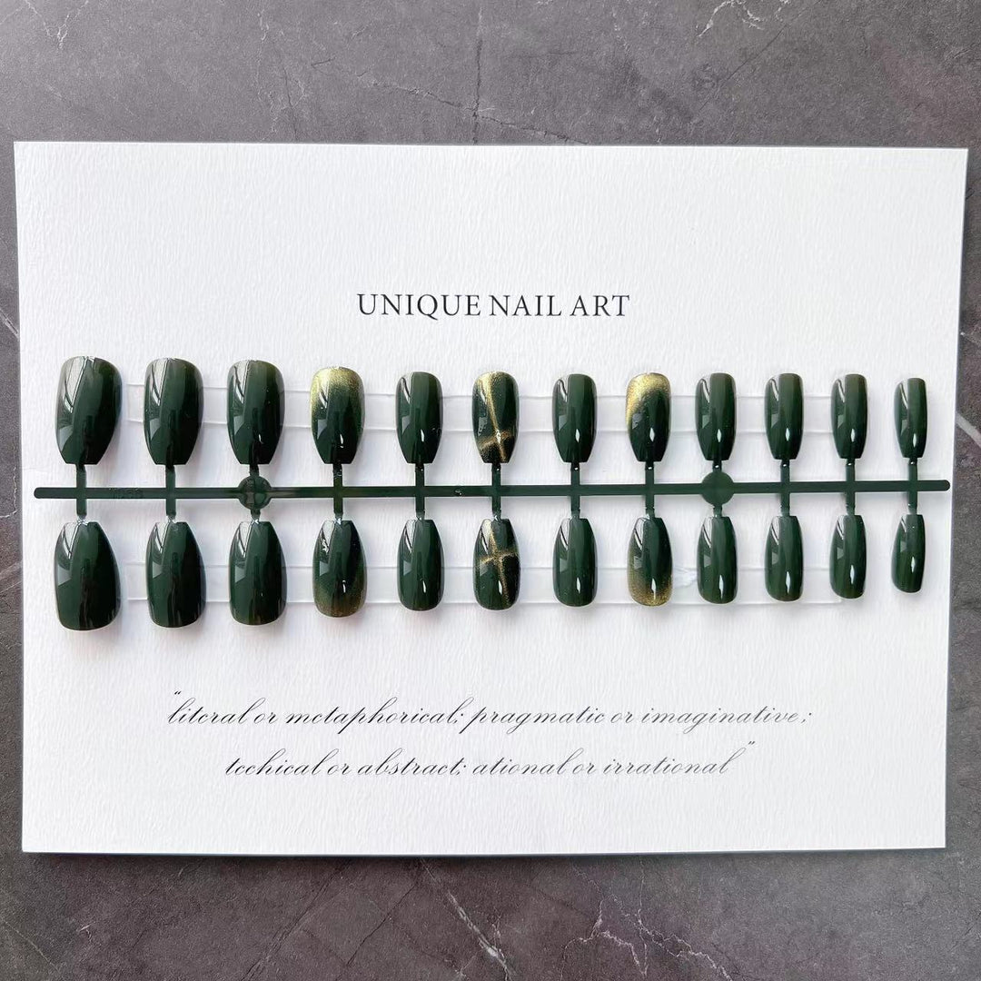 Künstliche Nageldesigns Karnz