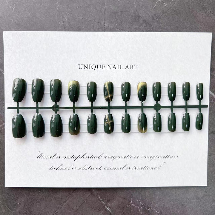Künstliche Nageldesigns Karnz