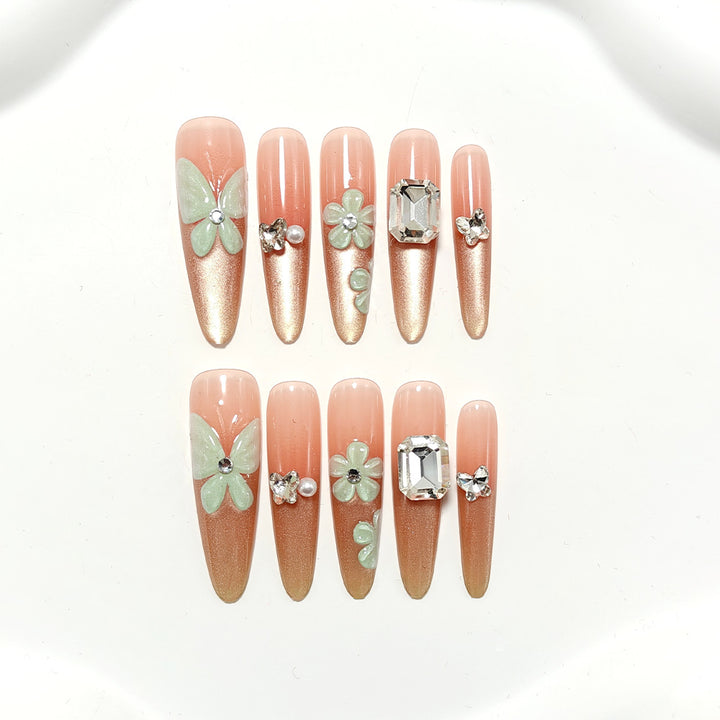 Kunstvolle Nail Art Design Karnz