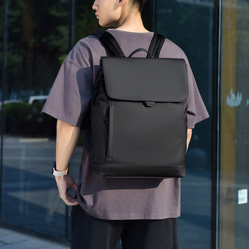 Moderner leichter wasserdichter Rucksack Karnz