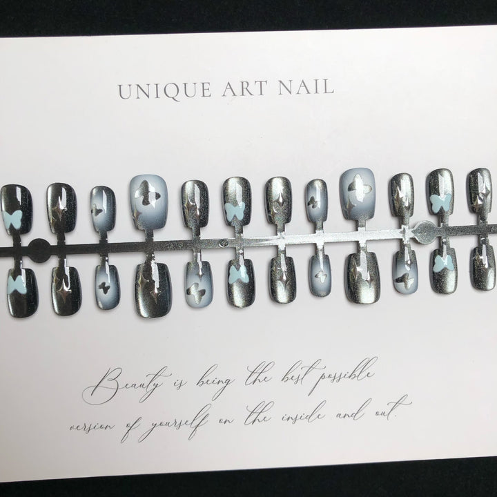 Künstlerisches Schmetterlingsdesign Press-On Nagel Set