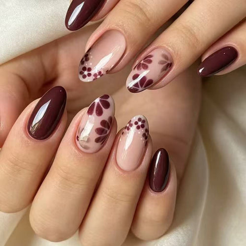 Elegantes florales Acryl-Naildesign Karnz