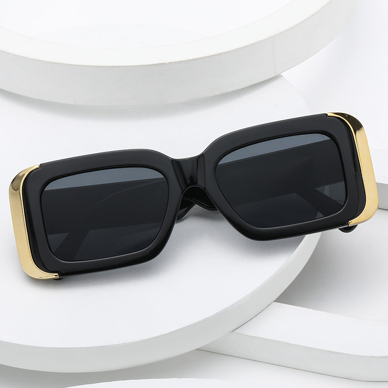 Damen Oversized-Sonnenbrille im modernen Animal-Print-Design Karnz