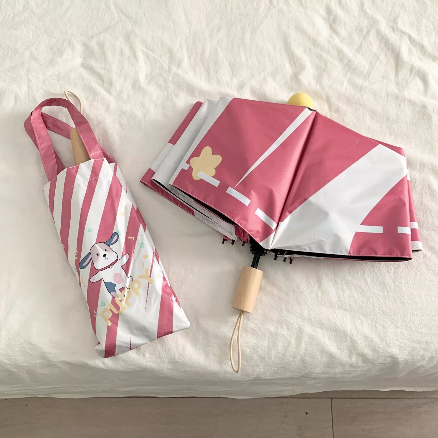 Damen eleganter Faltregenschirm mit ergonomischem Holzgriff und schützender Tragetasche Karnz