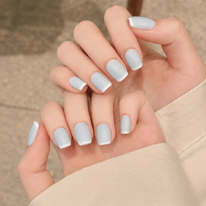 Elegantes French Tip Press-On Nagel Set Karnz