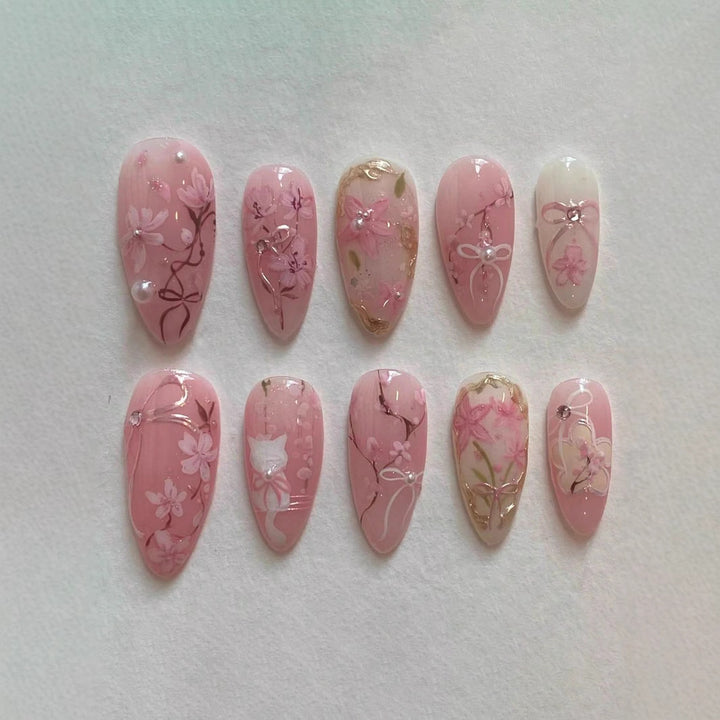 Künstlerisches Press-On Nagelkunstset Karnz