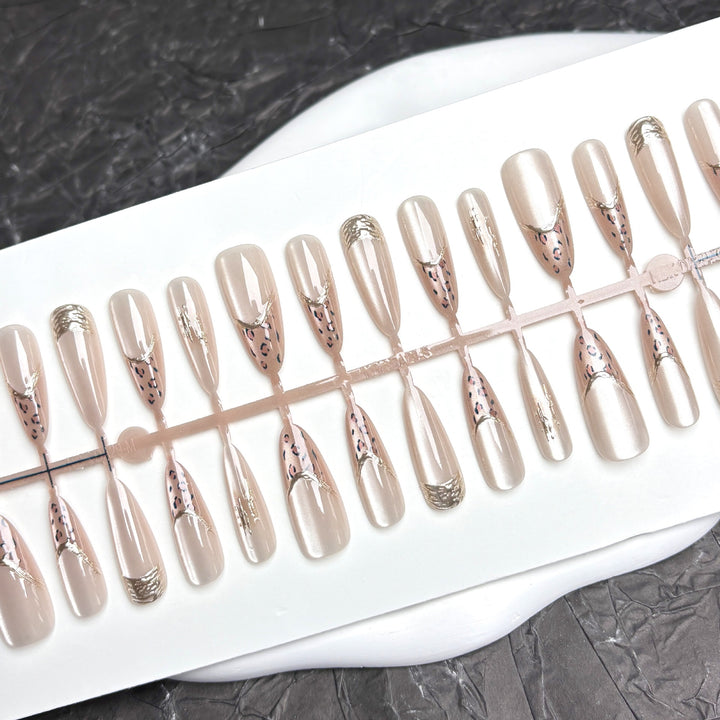 Elegantes Design Press-On Nail Set