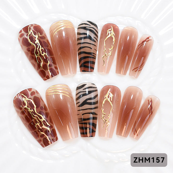 Künstlerisches Press-On-Nagelset mit Kirschblütenmuster Karnz