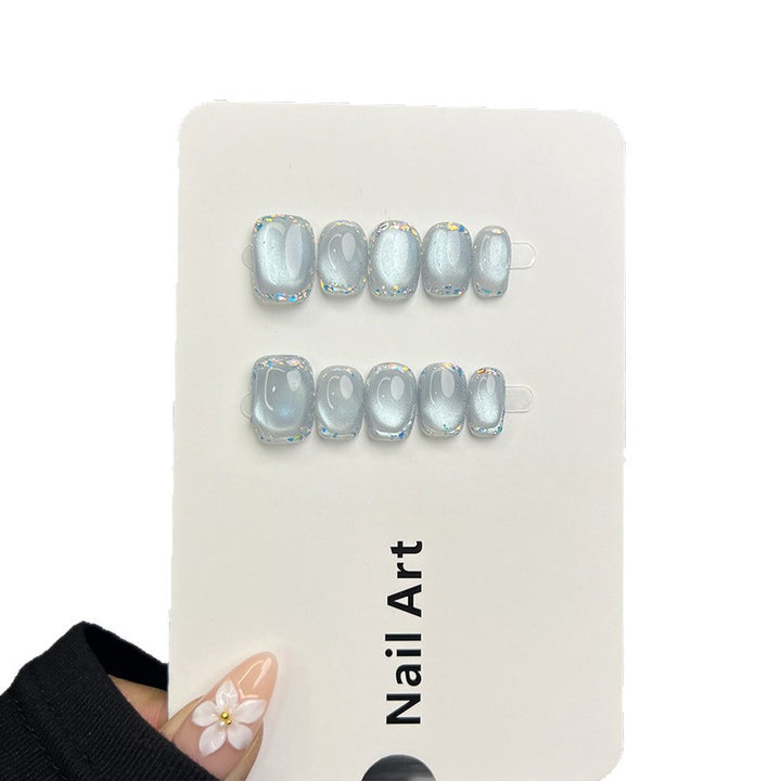 Elegantes Press-On-Nagelset mit Prismaglanz