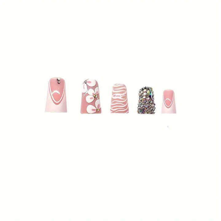 Glamorous 3D Floral Press-On Nail Art Karnz
