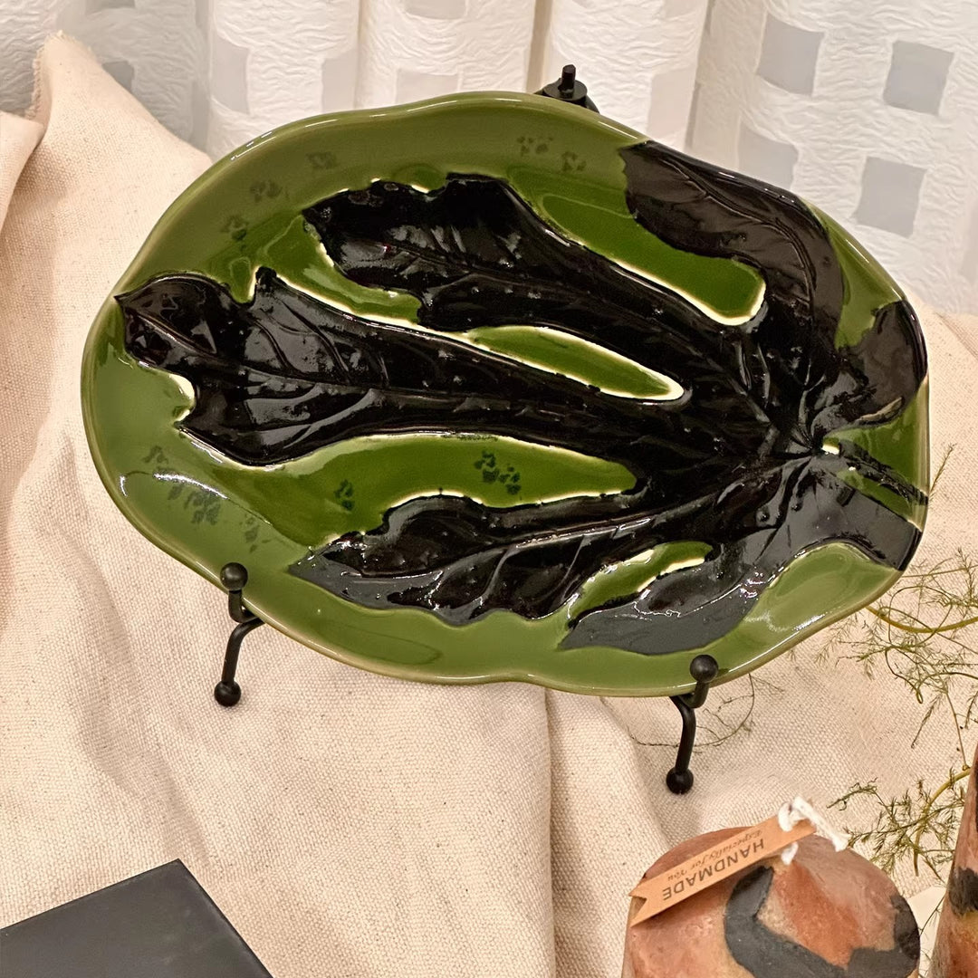 Dekorative blattförmige Servierplatte