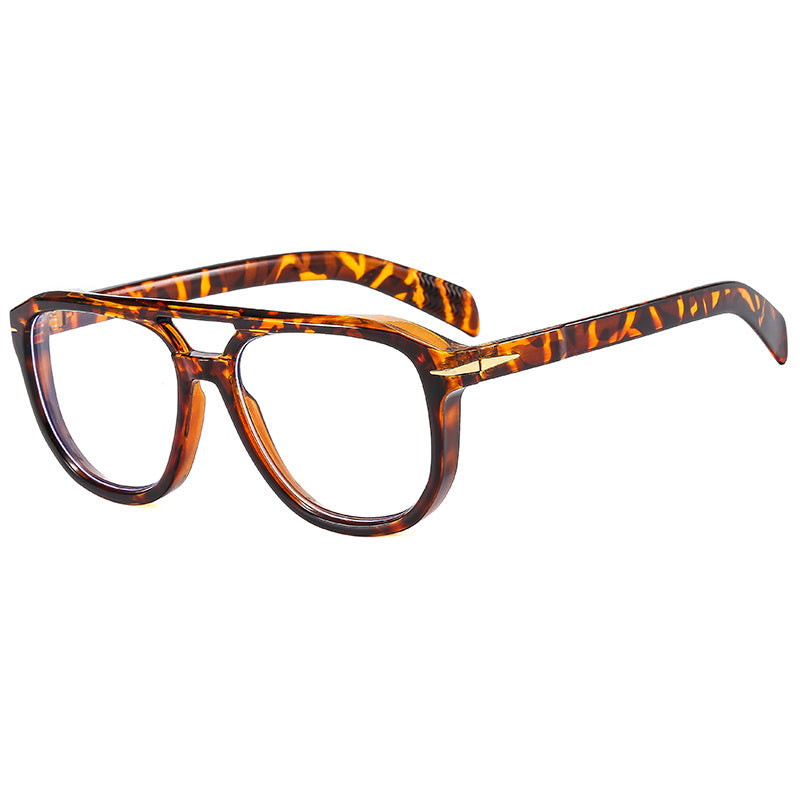 Damen Sonnenbrille mit markantem Rahmen und schützenden Gläsern Karnz