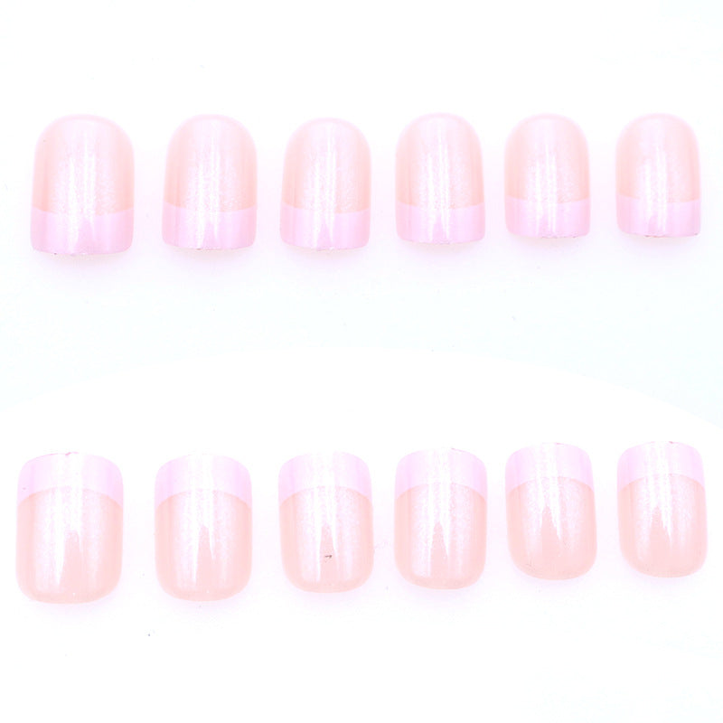 Elegante Französische Spitzen-Gel-Nagelkunst Karnz