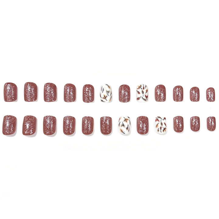Dekorative, herbstlich inspirierte Nagelkunst Karnz