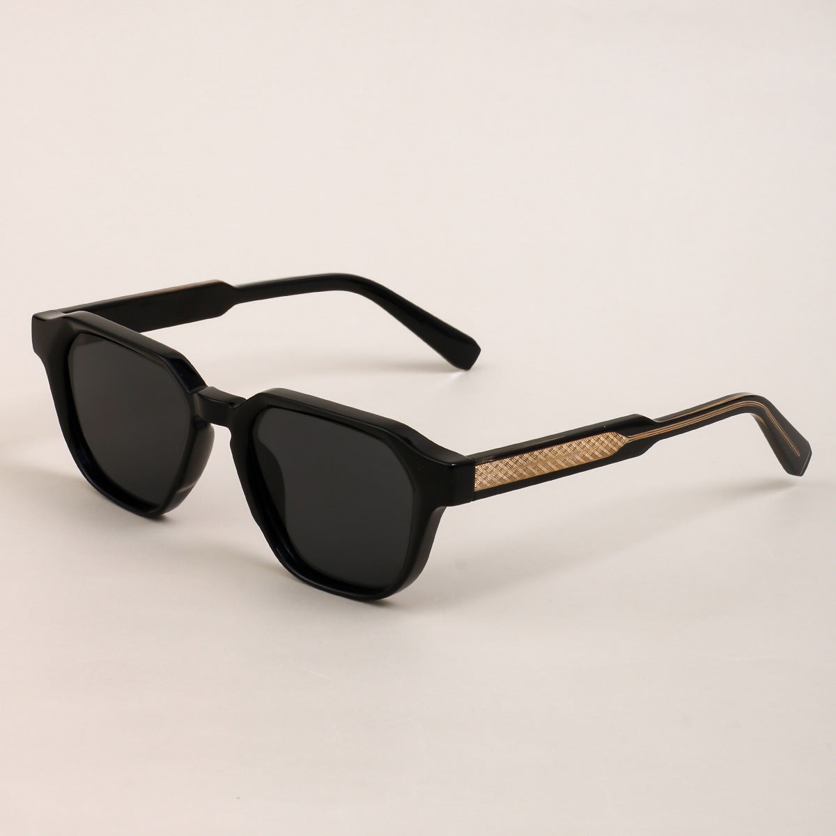 Damen stylische Sonnenbrille Karnz