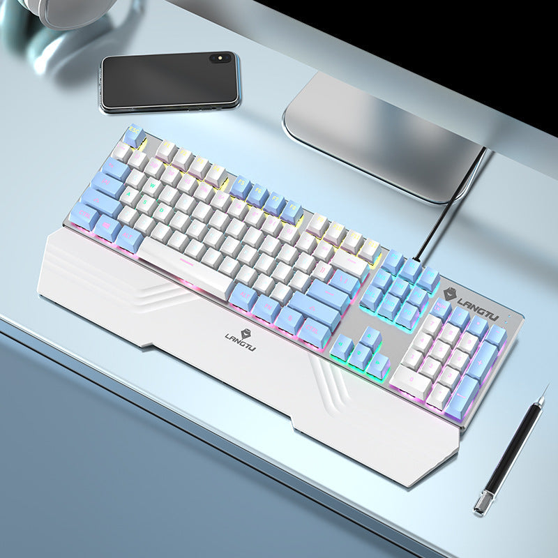 Verdrahtete mechanische Tastatur mit RGB-Beleuchtungseffekten Karnz
