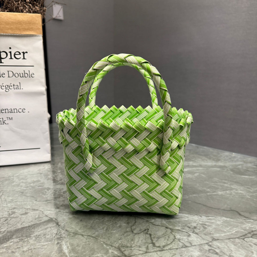 Verspielte und Handgefertigte Mini-Tasche Karnz