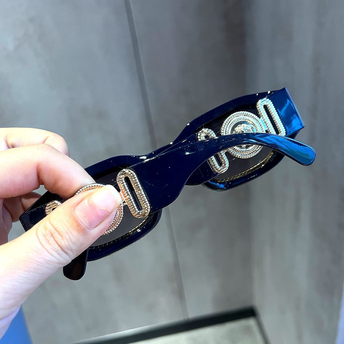 Damen Glamouröse Sonnenbrille Karnz